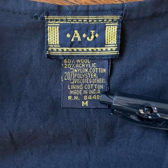 Vintage 80’s/ 90’s A.J. Wool Plaid Vest - Picture 6 of 6